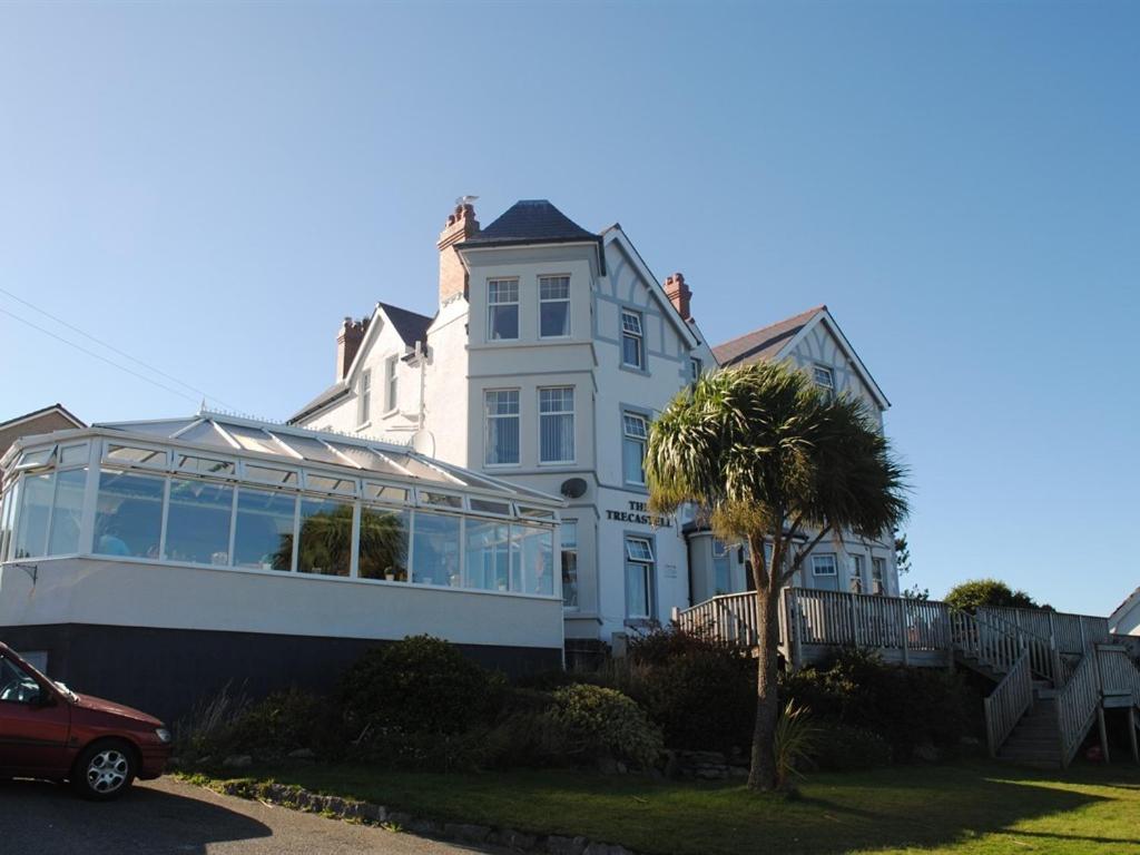 Trecastell 3* Amlwch